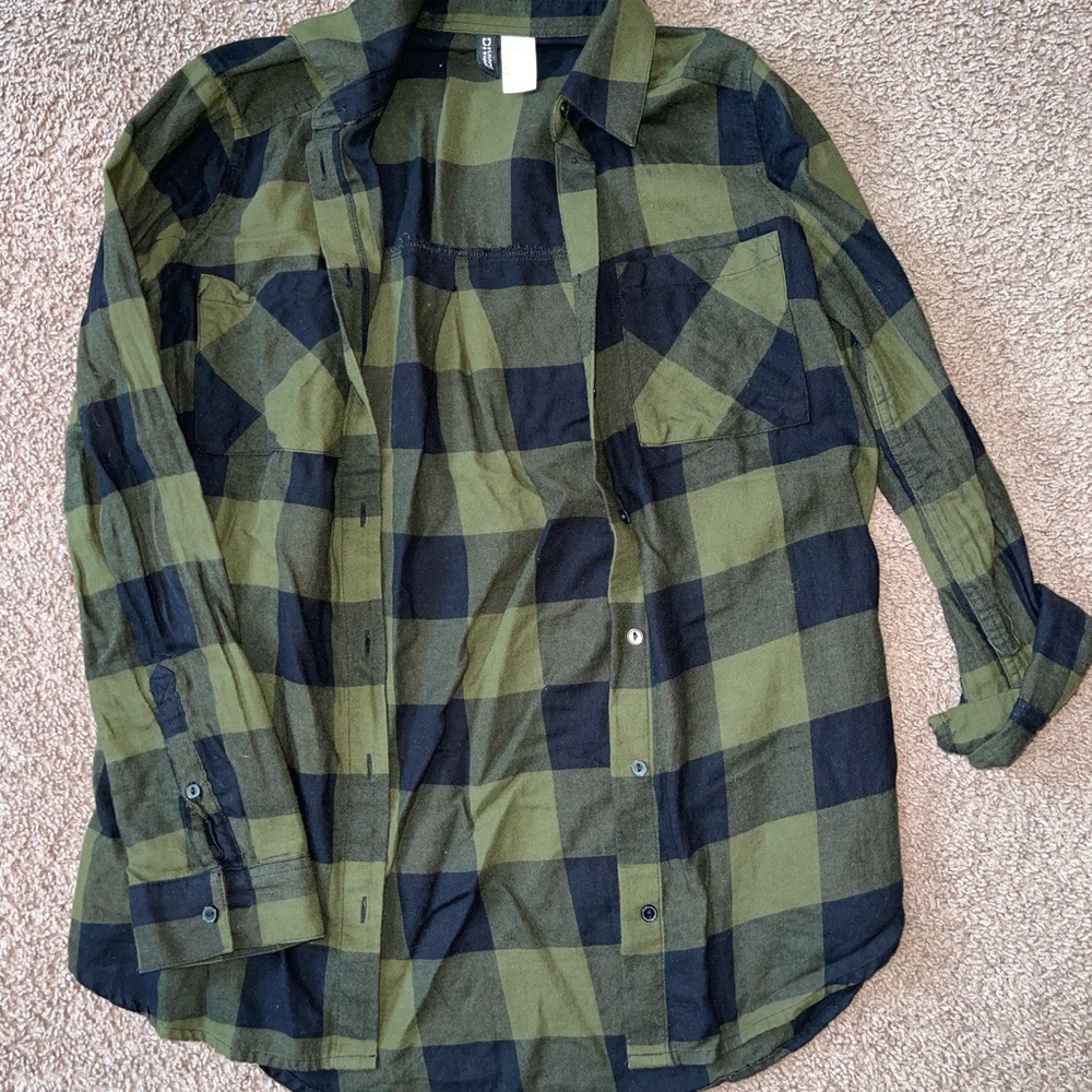 H&M olive/black flannel